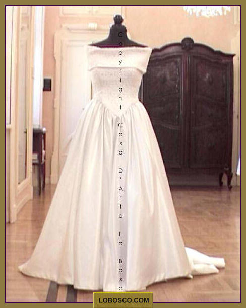 lobosco.com_00002356_abito_sposa.jpg