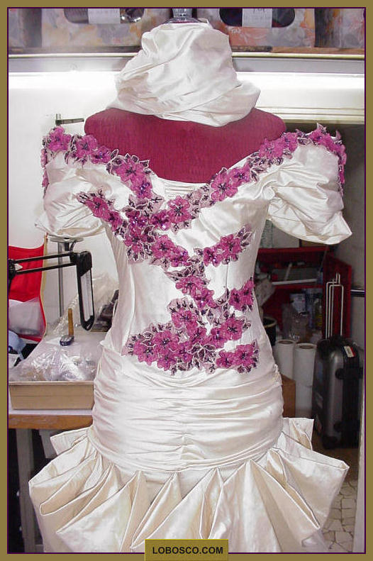 lobosco.com_00002495_abito_donna_sposa.jpg
